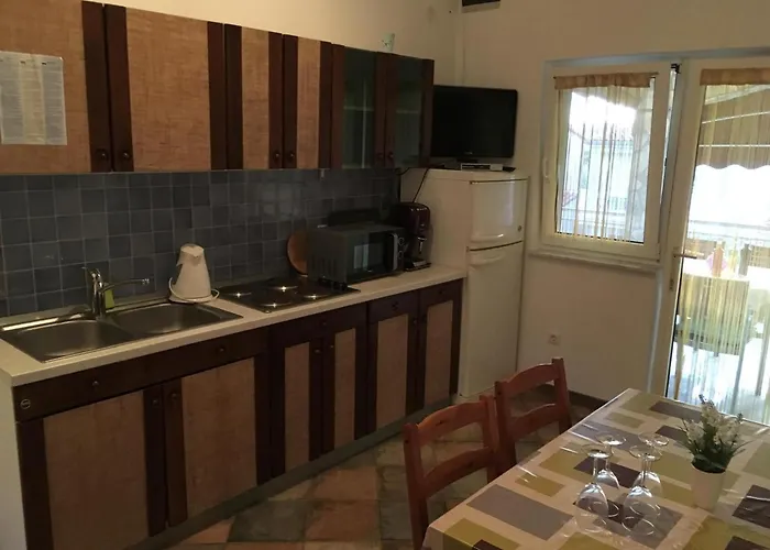 With Parking Space - 24289 Apartment *