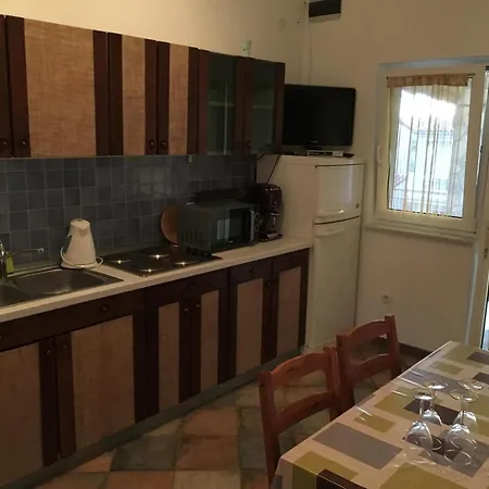 With Parking Space - 24289 Апартаменты *