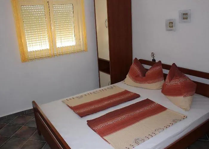 With Parking Space - 24289 Apartment Vir